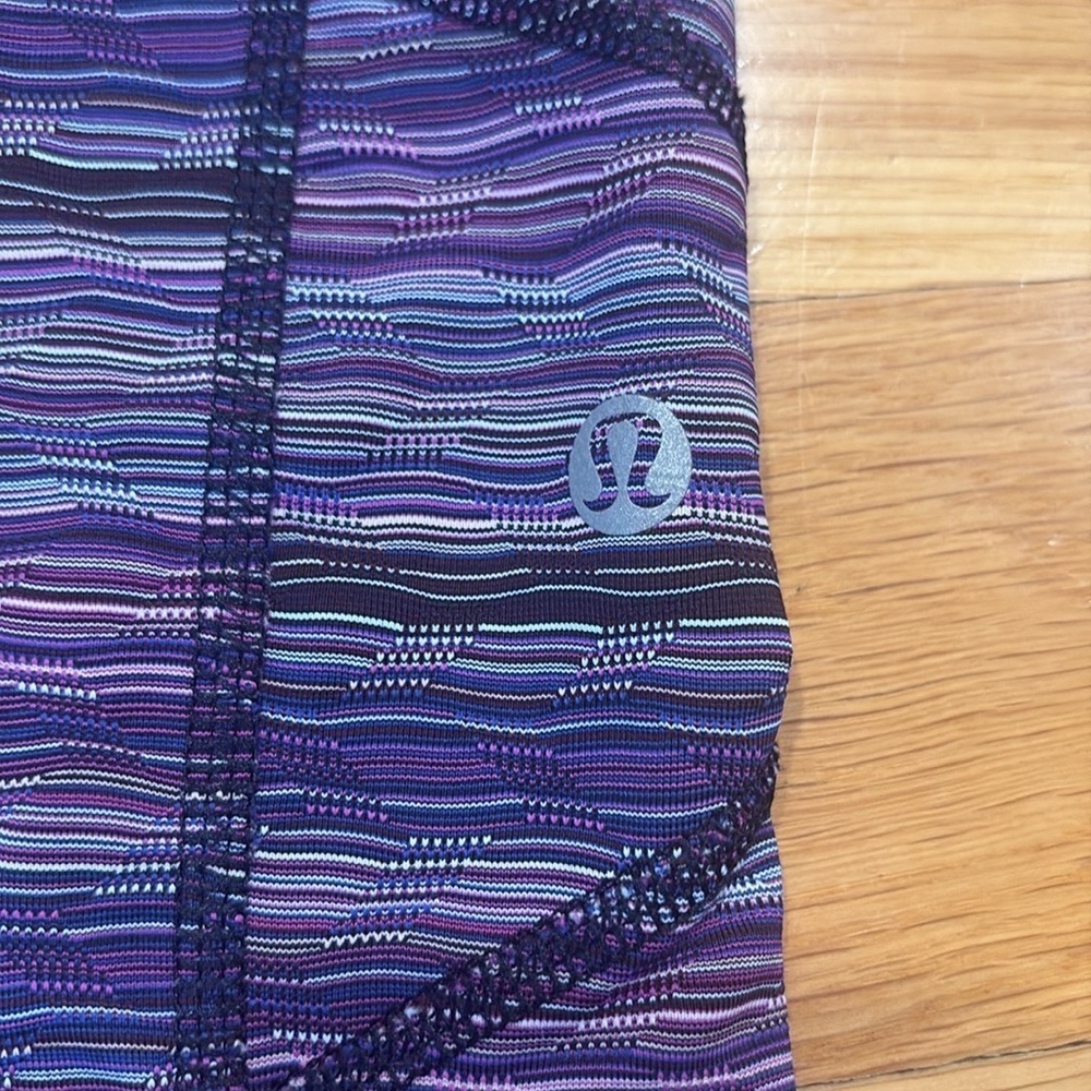 Lululemon Athletica Multicolor Wave Leggings - Picture 2 of 5
